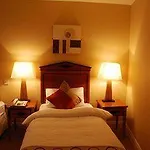Davitts 3* Kenmare